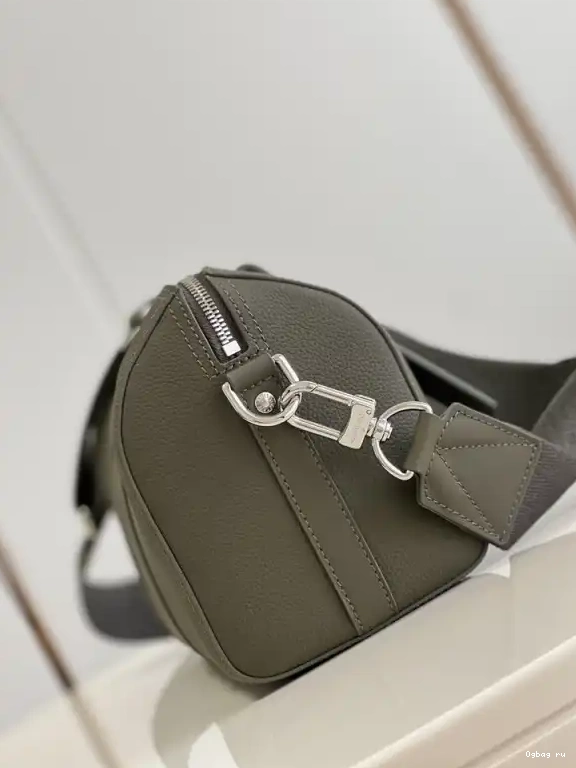 KEEPALL LOUIS CITY VUITTON 0615